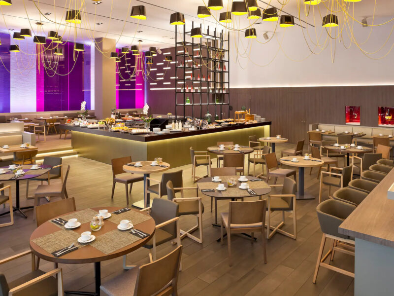 Merkado Cocktail Bar & Terrace